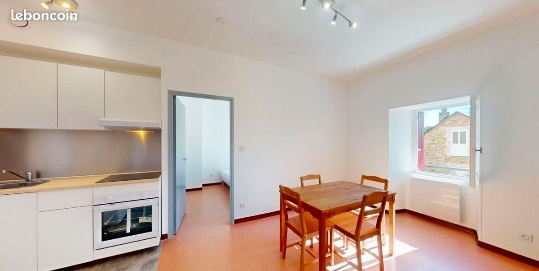 Appartement à louer, 45m², Salmiech