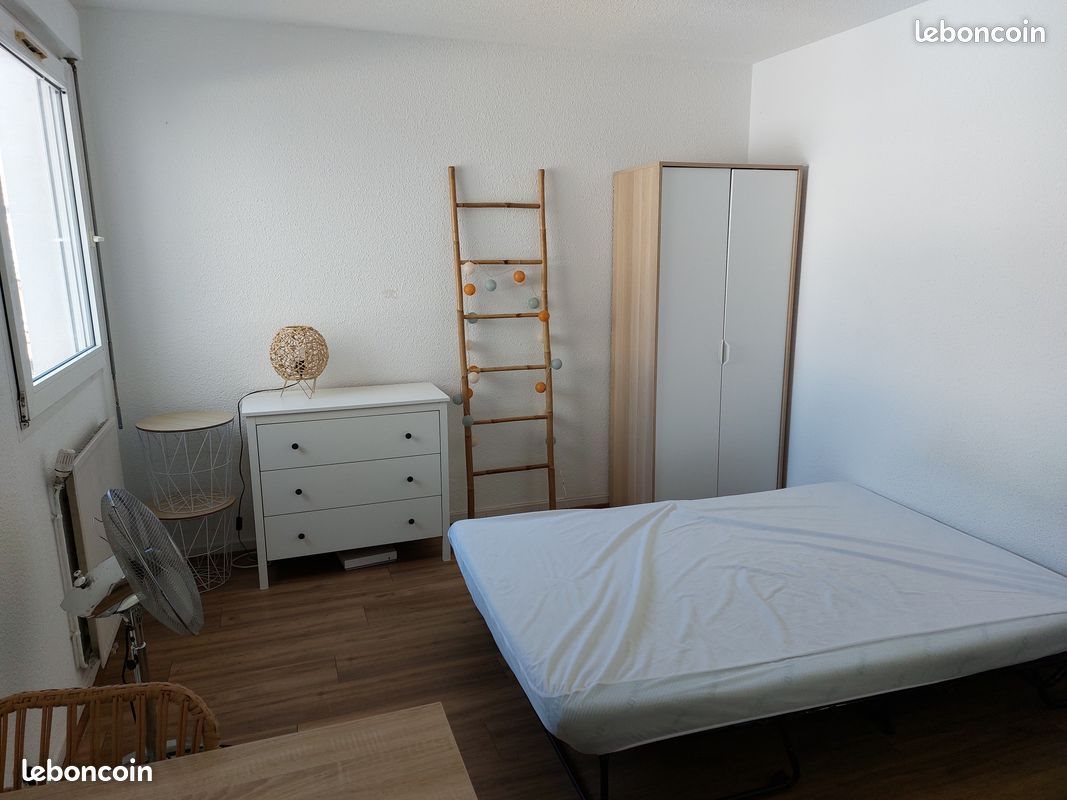 Appartement à louer, 20m², Nîmes