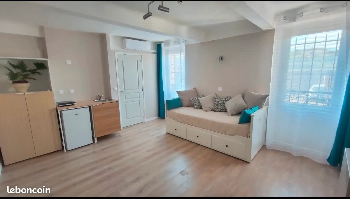Appartement à louer, 24m², Grasse