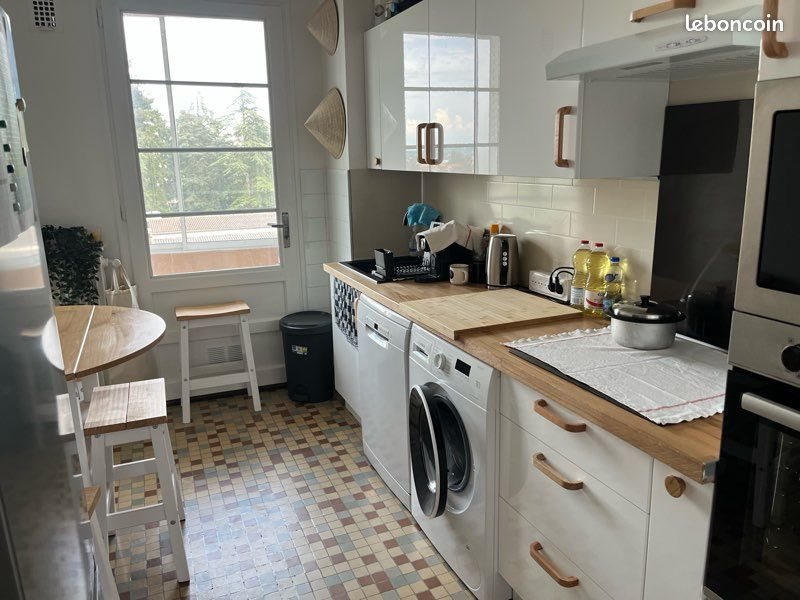 Appartement à louer, 75m², Limas