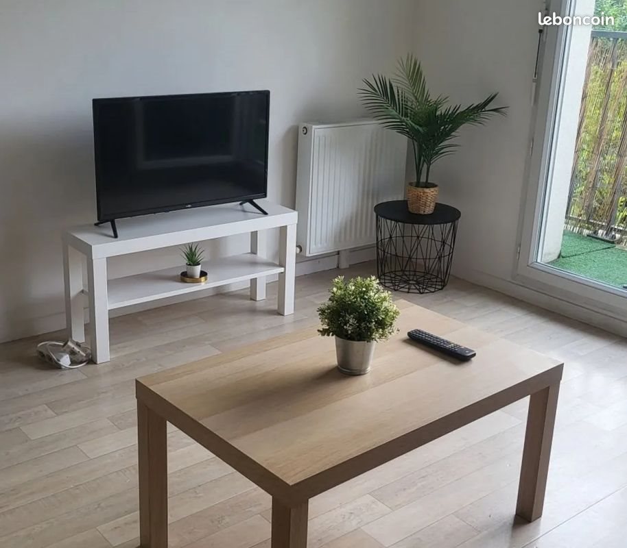 Appartement à louer, 26m², Corbeil-Essonnes