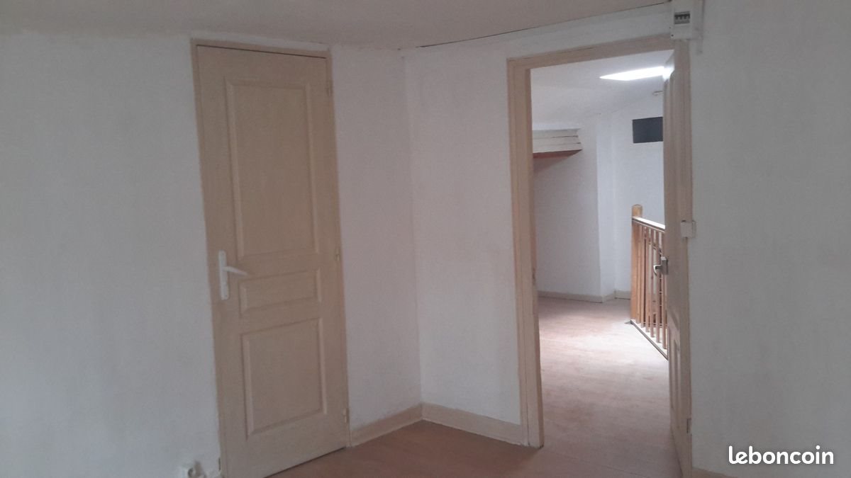Appartement à louer, 703m², Castres