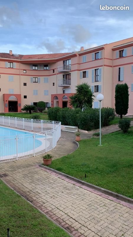 Appartement à louer, 25m², Fréjus