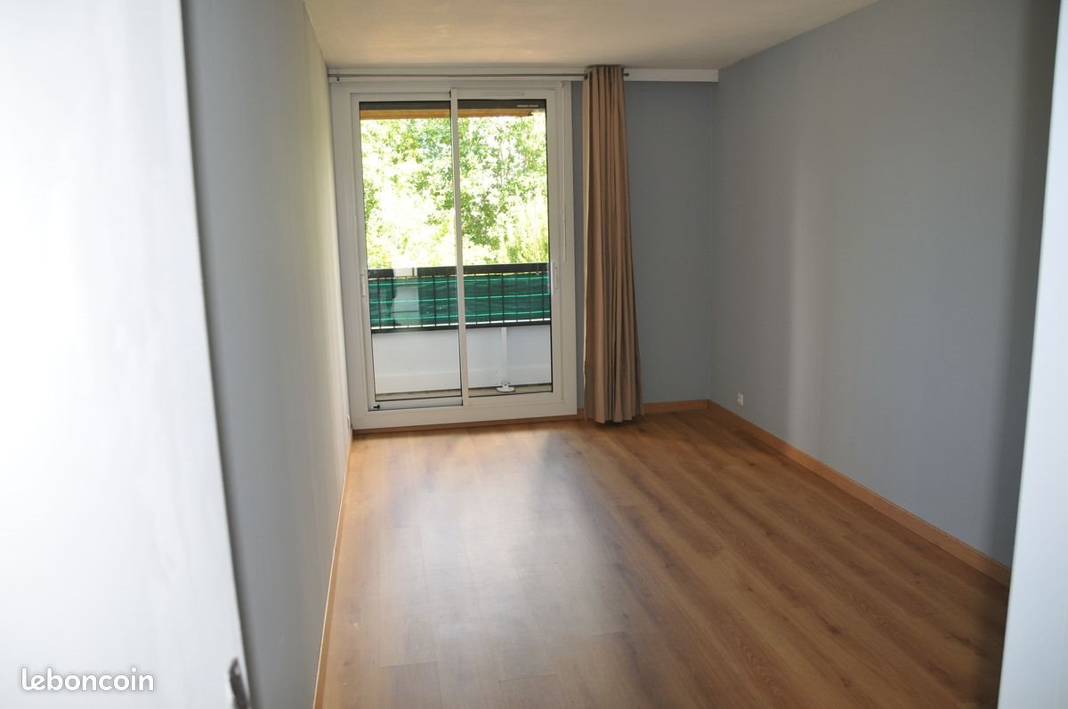 Appartement à louer, 75m², Pessac