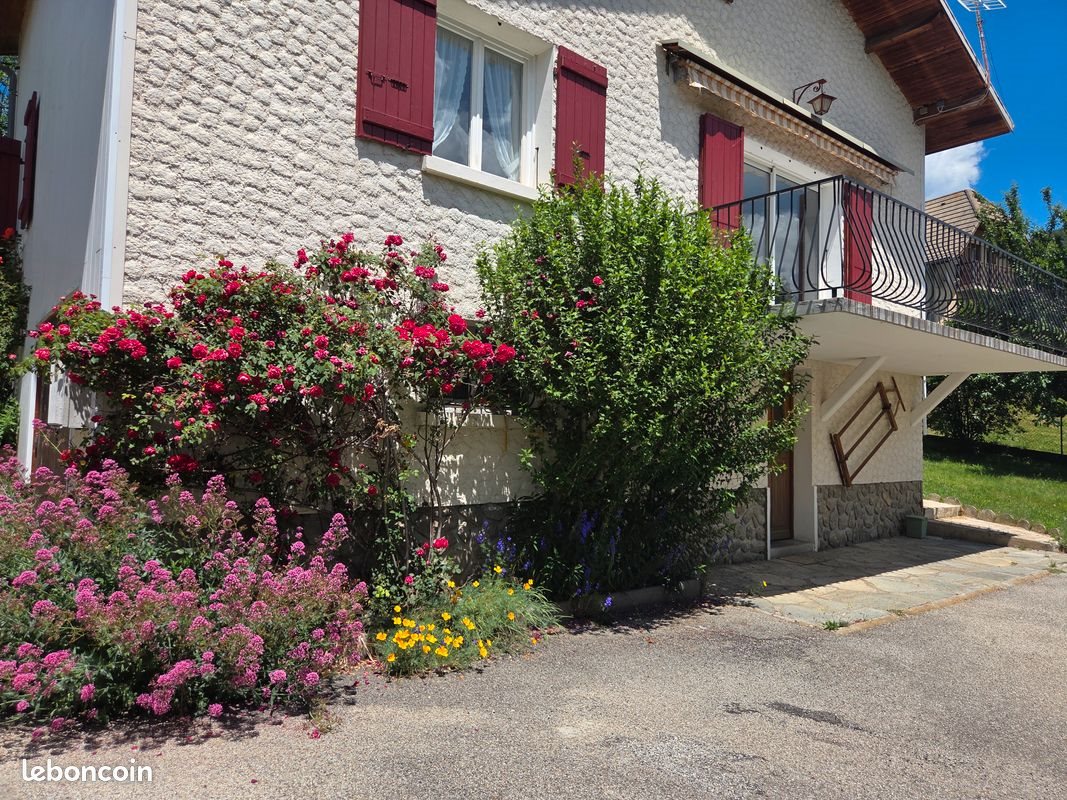 Maison à vendre, 145m², Seyne (Le Grand Puy)