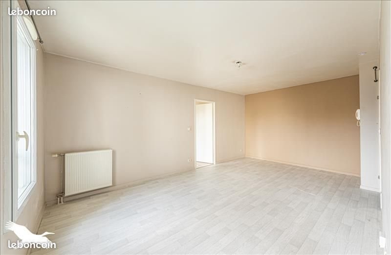 Appartement à louer, 45m², Courdimanche