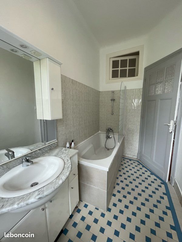 Appartement à vendre, 75m², Lourdes