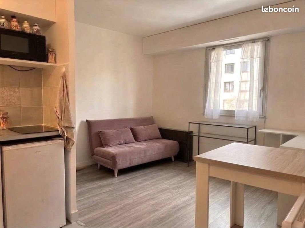 Appartement à louer, 18m², Chaville