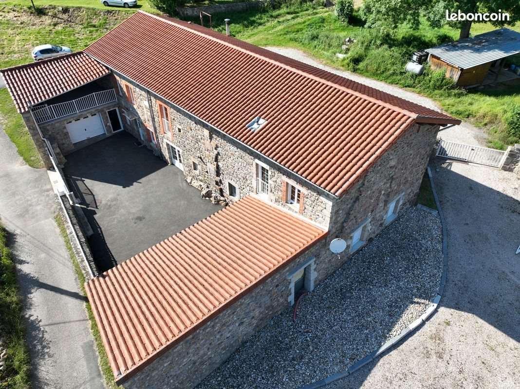 Maison à louer, 160m², Usson-en-Forez