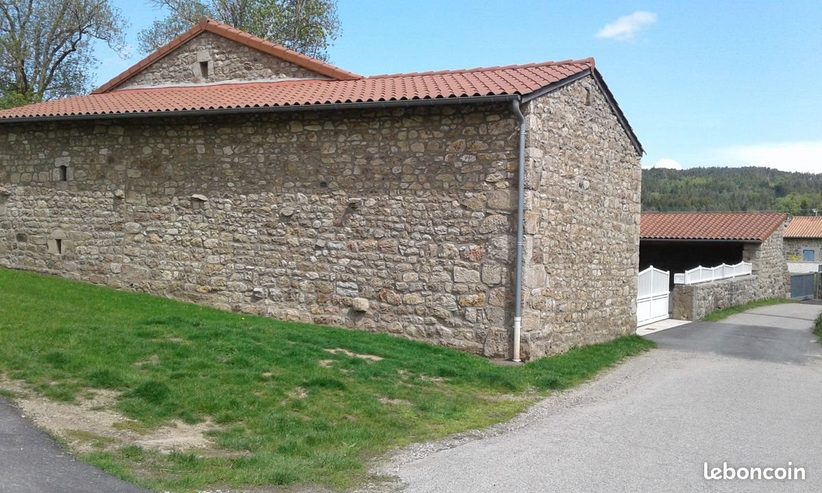 Maison à louer, 160m², Usson-en-Forez
