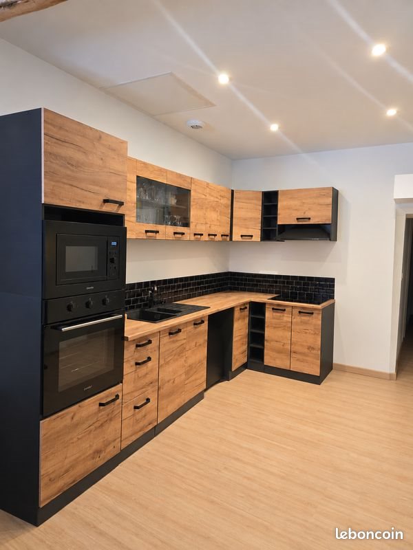 Appartement à louer, 72m², Beaujeu