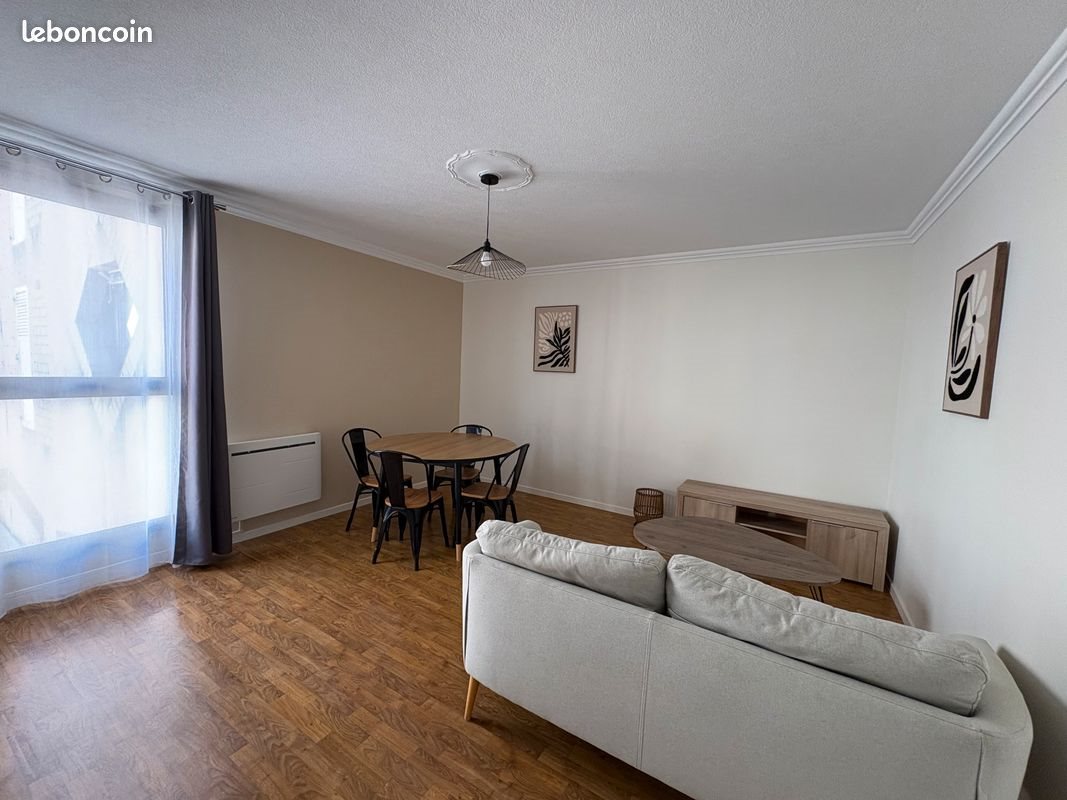 Appartement à louer, 44m², Moulins