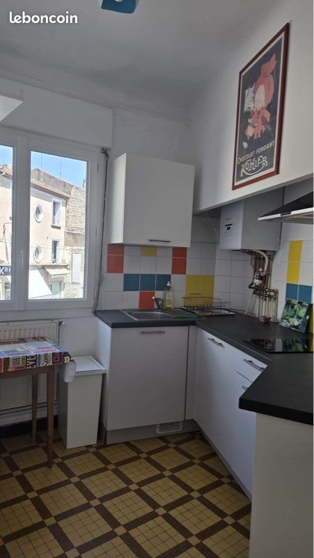 Appartement à louer, 33m², Nîmes