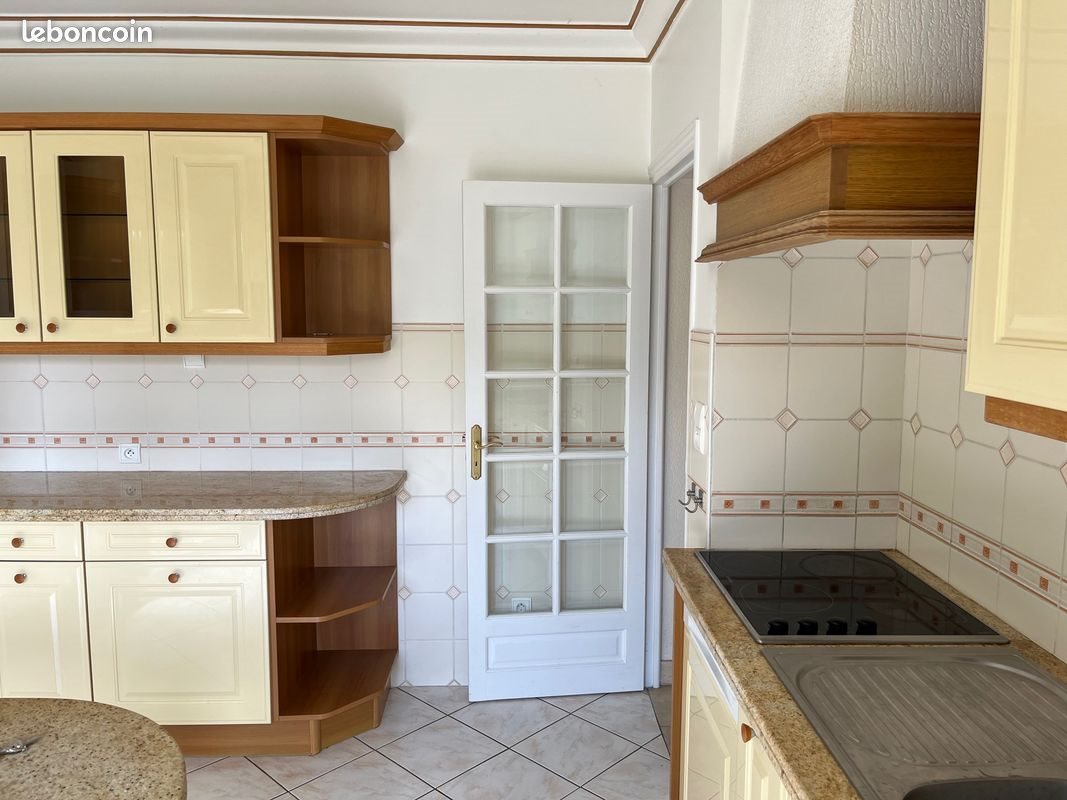 Maison à louer, 210m², Villemandeur