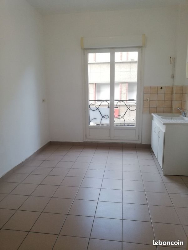 Appartement à louer, 68m², Flers
