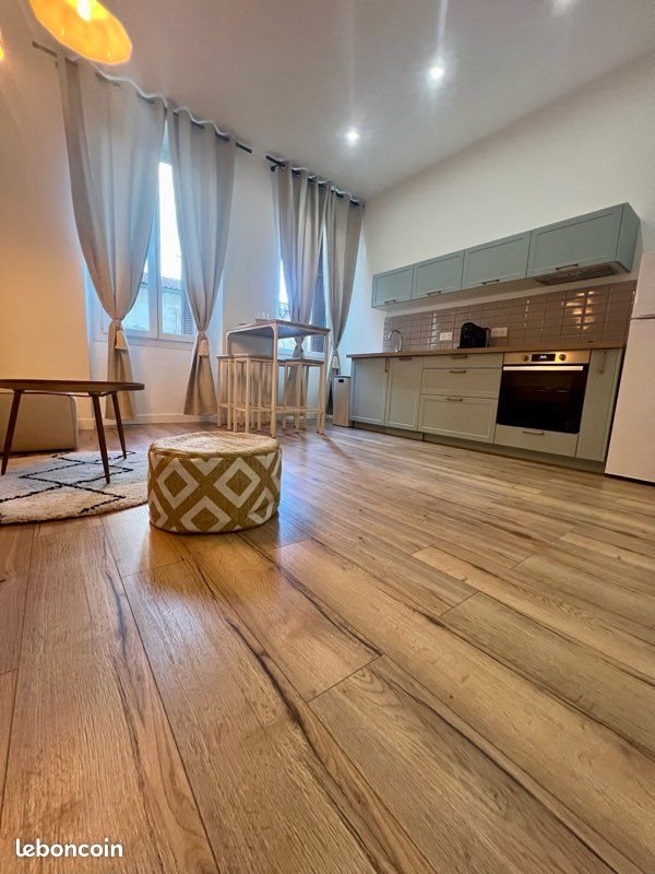 Appartement à louer, 60m², Ajaccio
