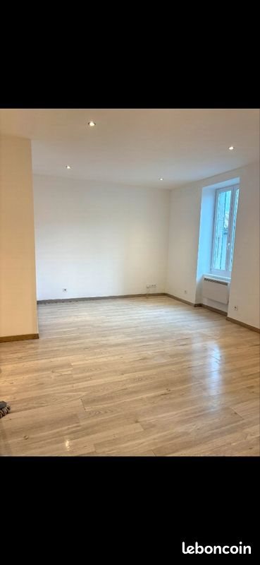 Appartement à louer, 78m², Chomérac