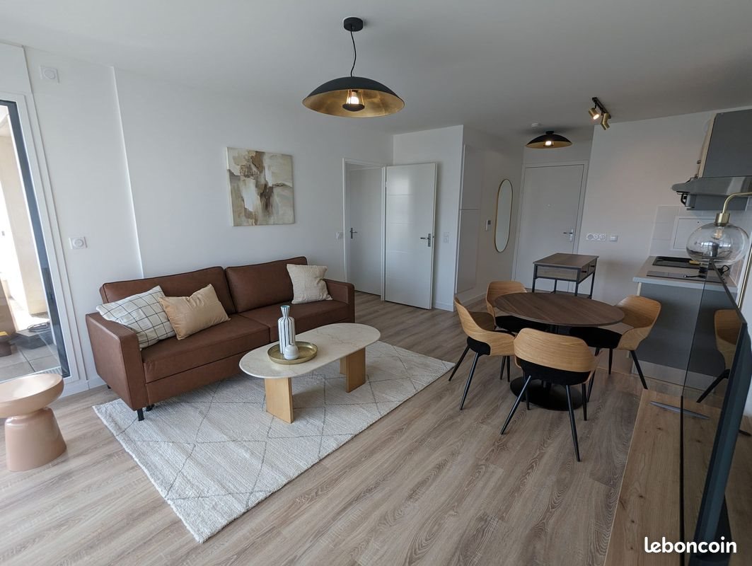 Appartement à louer, 43m², Colombes
