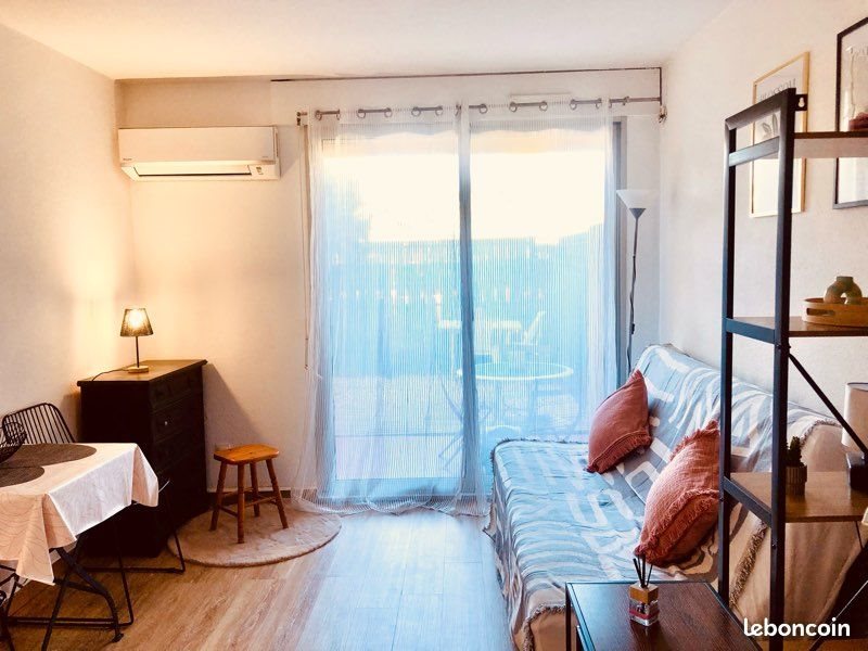 Appartement à louer, 25m², Saint-Raphaël