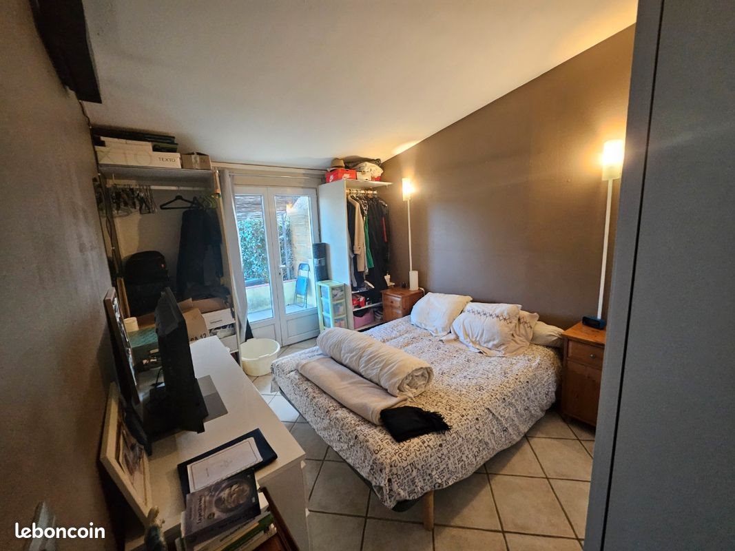 Maison à louer, 37m², Cuges-les-Pins