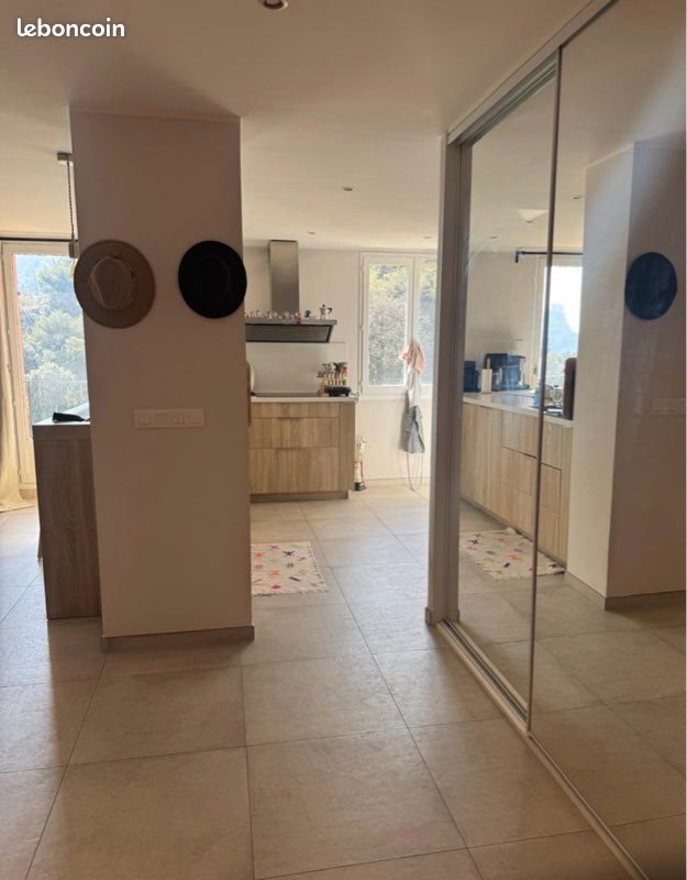 Appartement à louer, 77m², Roquebrune-Cap-Martin