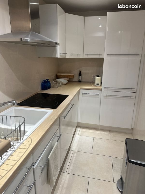 Appartement à louer, 65m², Biot