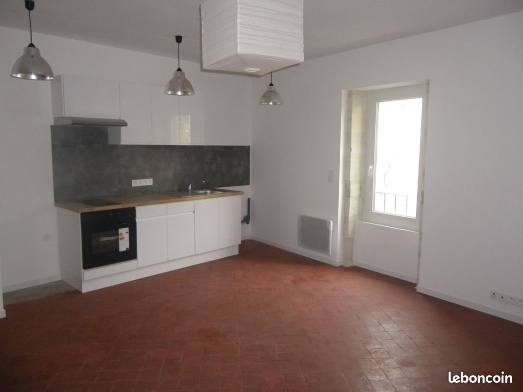 Appartement à louer, 36m², Aramon