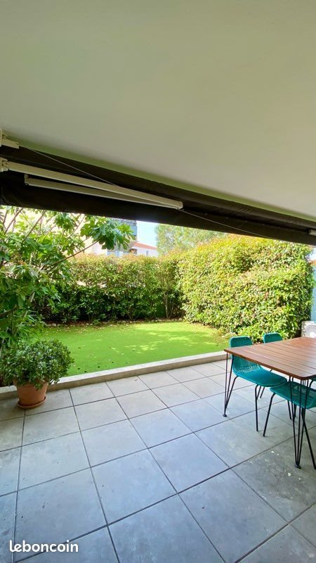 Appartement à vendre, 66m², Fréjus