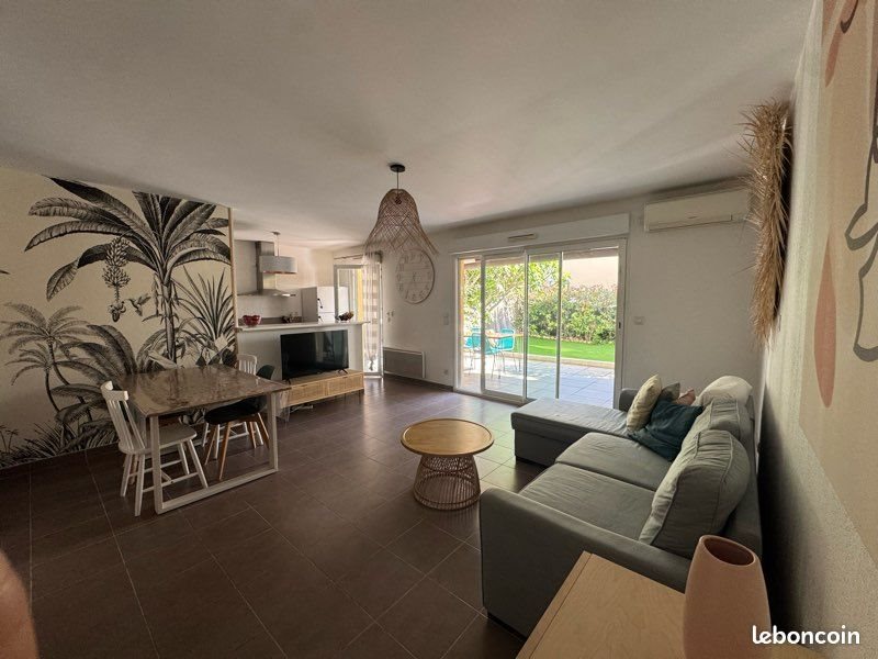 Appartement à vendre, 66m², Fréjus