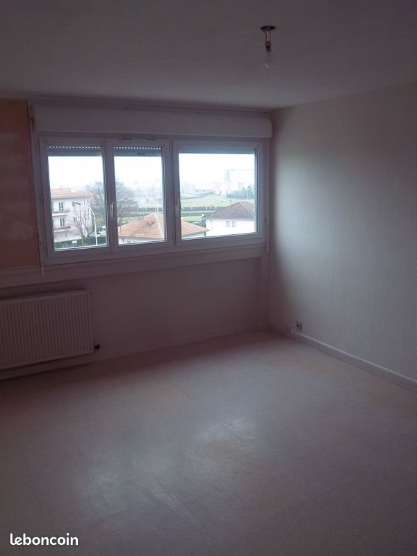 Appartement à louer, 83m², Mâcon