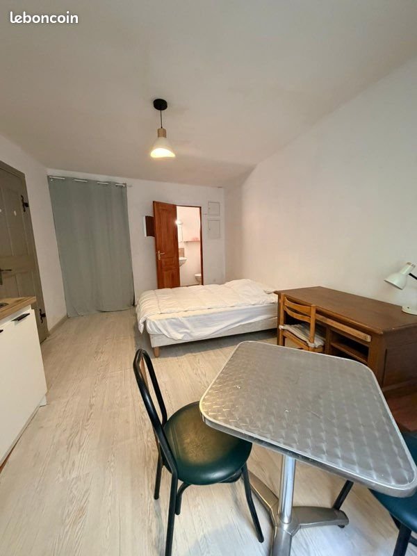 Appartement à louer, 19m², Arles