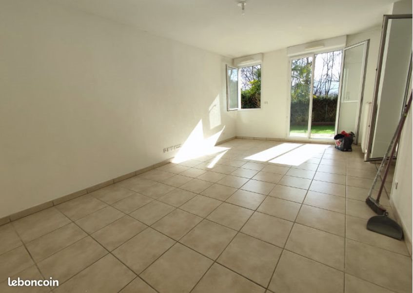 Appartement à louer, 68m², Seyssins