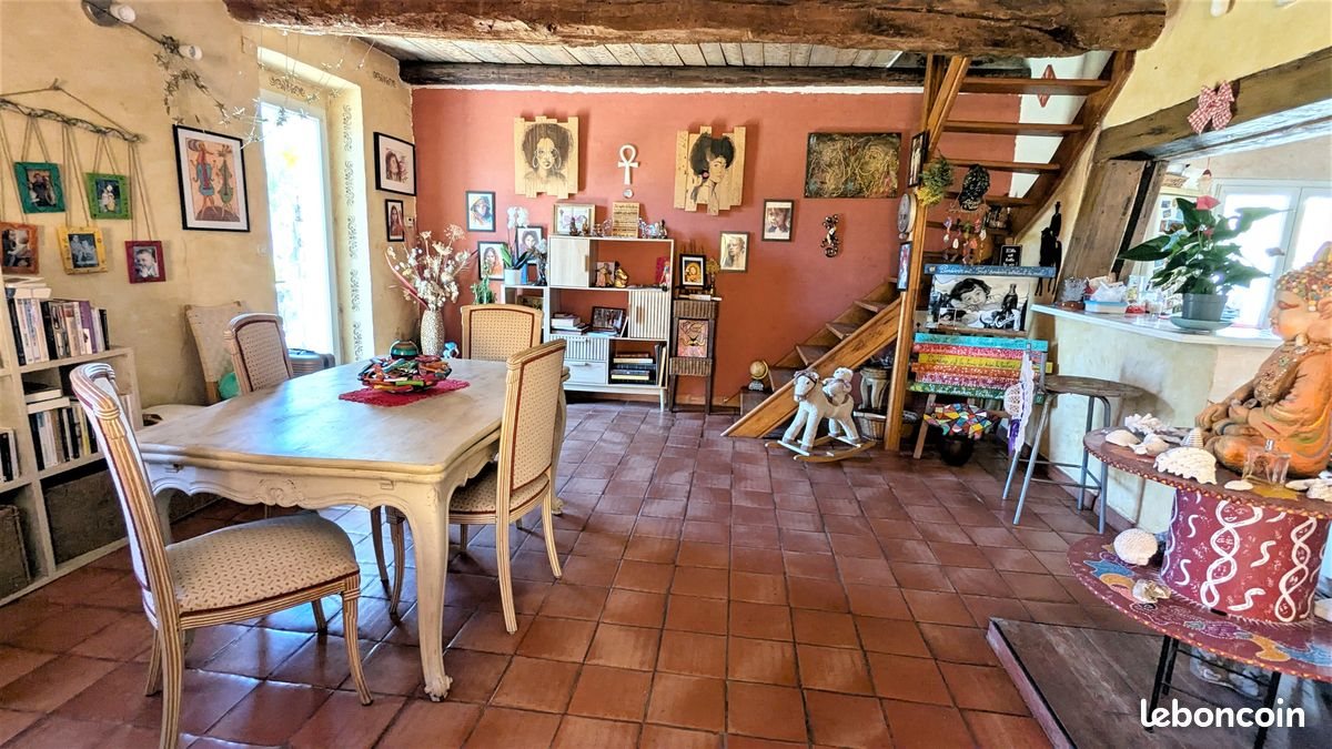 Maison à louer, 100m², Solliès-Pont