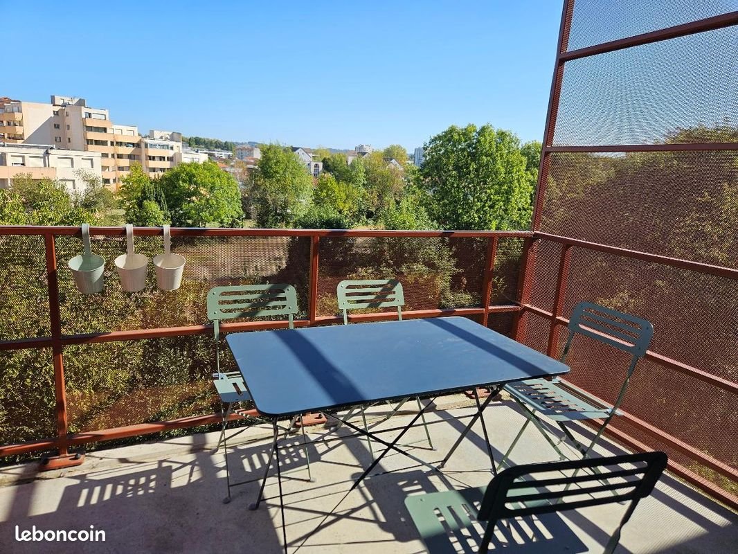Appartement à louer, 45m², Pau