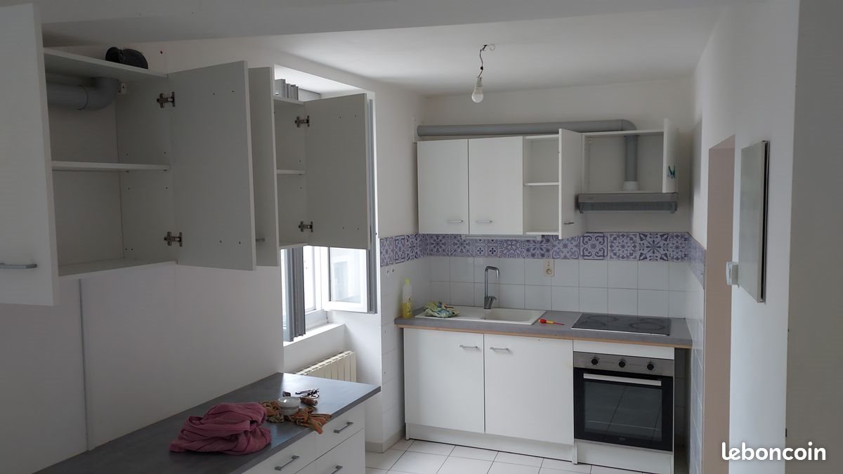 Appartement à louer, 58m², Bourdeaux