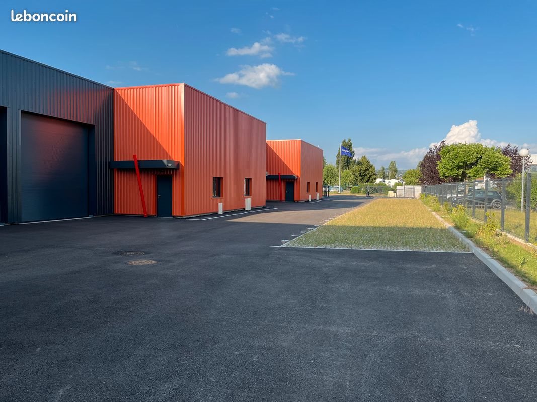 Appartement à louer, 1600m², Andrézieux-Bouthéon