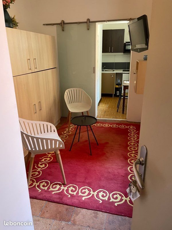 Appartement à louer, 17m², Olonzac