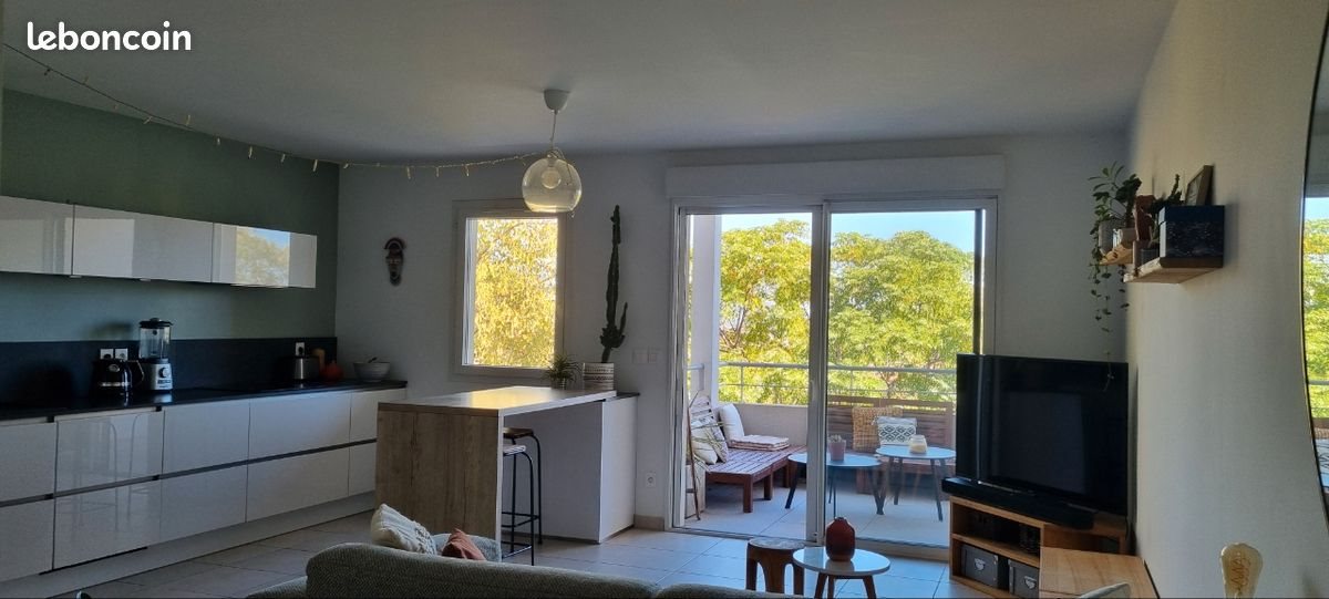 Appartement à louer, 64m², Toulon
