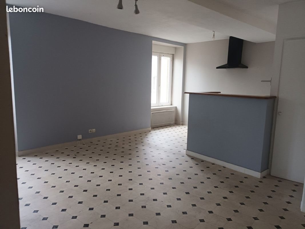 Appartement à louer, 50m², Martigné-sur-Mayenne