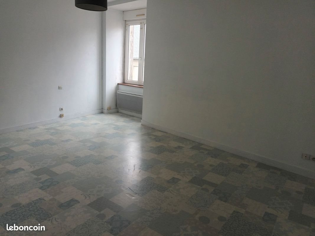 Appartement à louer, 50m², Martigné-sur-Mayenne