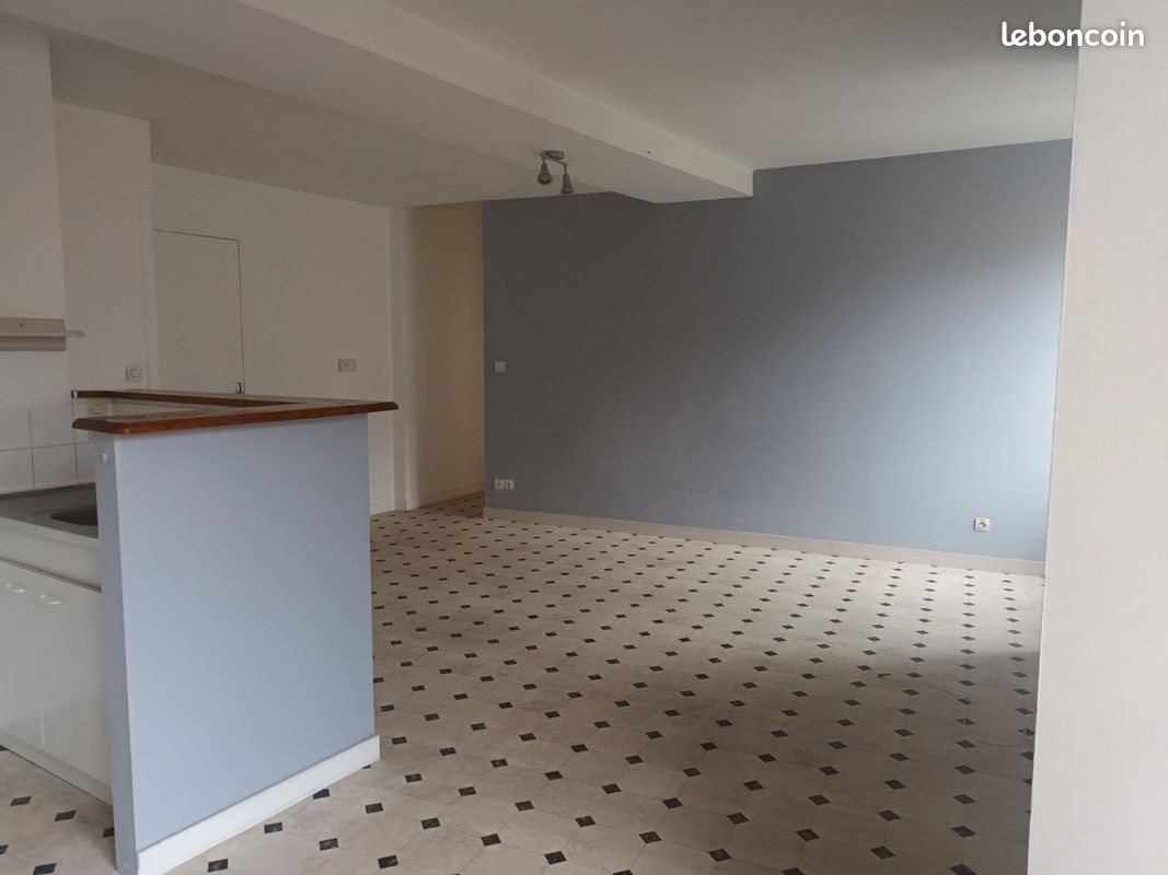 Appartement à louer, 50m², Martigné-sur-Mayenne