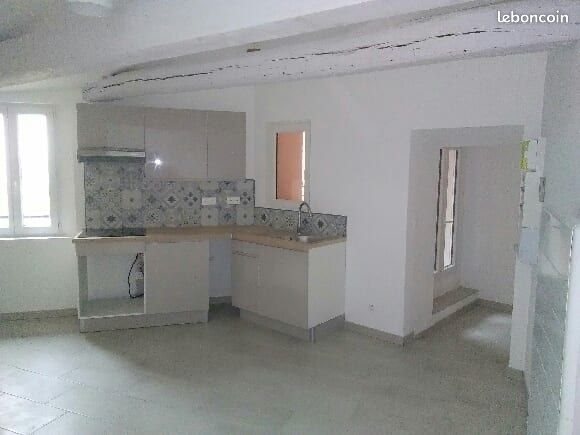 Appartement à louer, 30m², Roquebrune-sur-Argens