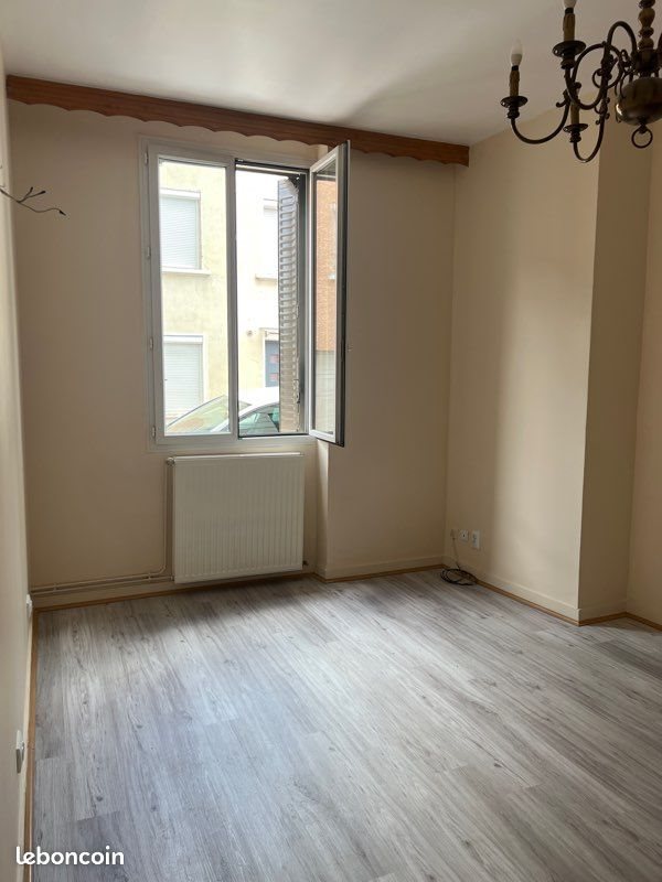 Appartement à louer, 64m², Vénissieux
