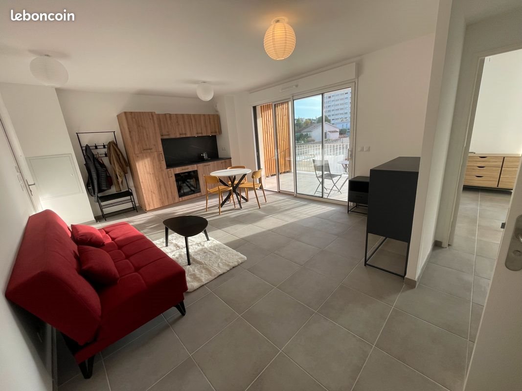 Appartement à louer, 45m², Marseille 9ème