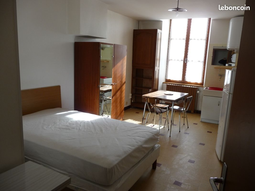 Appartement à louer, 25m², Privas