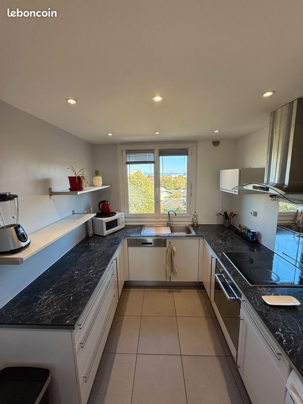 Appartement à louer, 55m², Décines-Charpieu