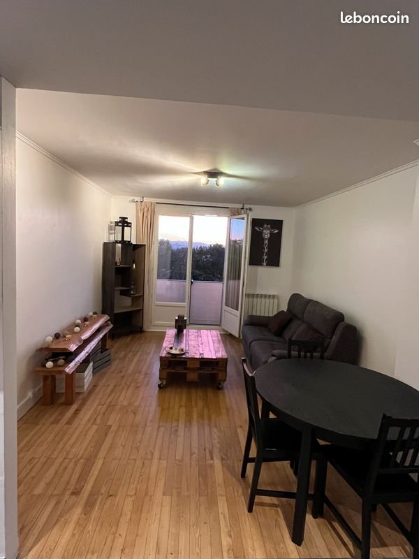 Appartement à louer, 55m², Décines-Charpieu