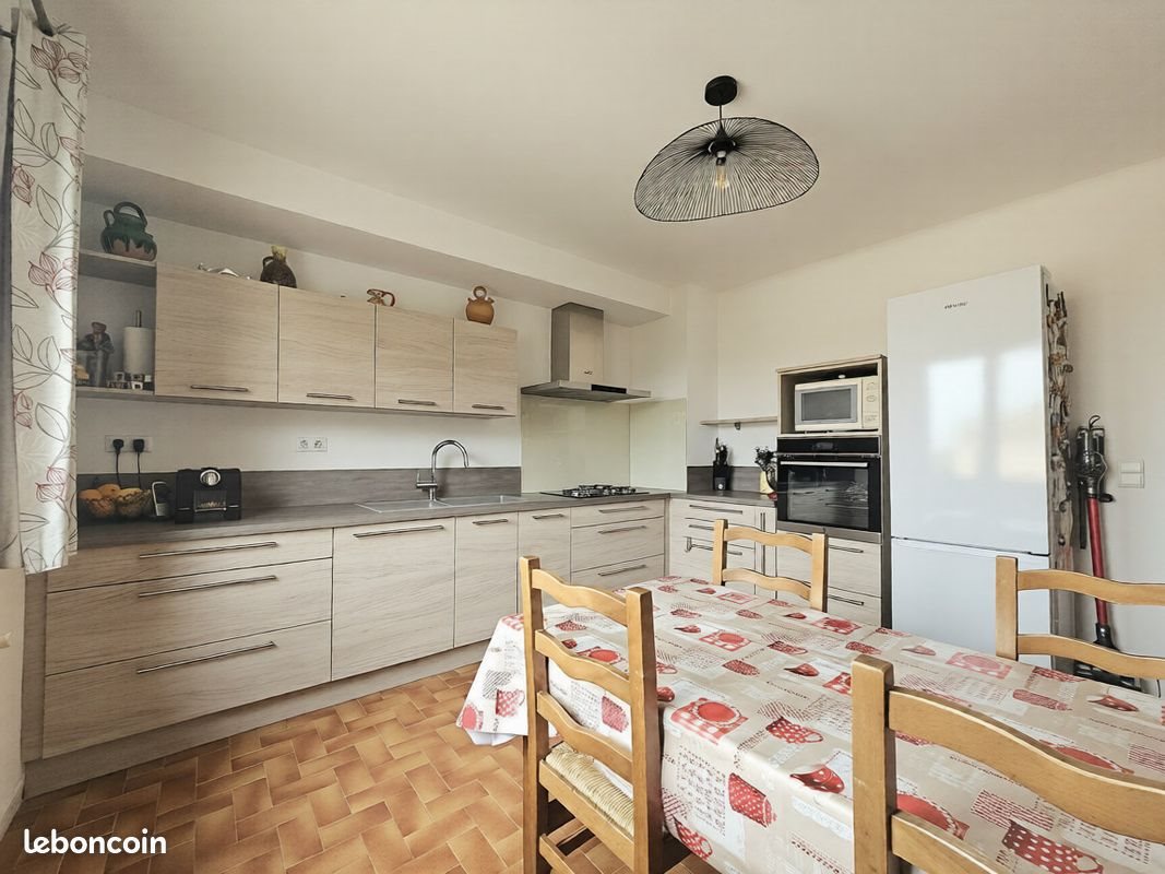 Maison à vendre, 120m², Lançon-Provence