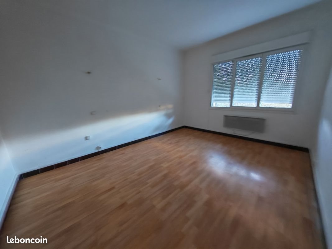 Appartement à louer, 100m², Château-Arnoux-Saint-Auban