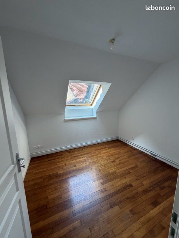 Appartement à louer, 55m², Tavaux
